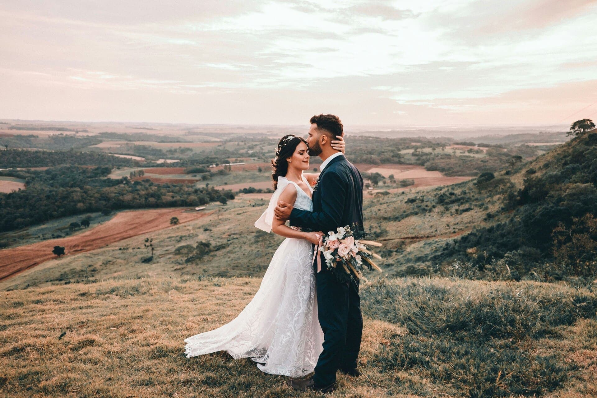 wedding_outdoors_x04dfd